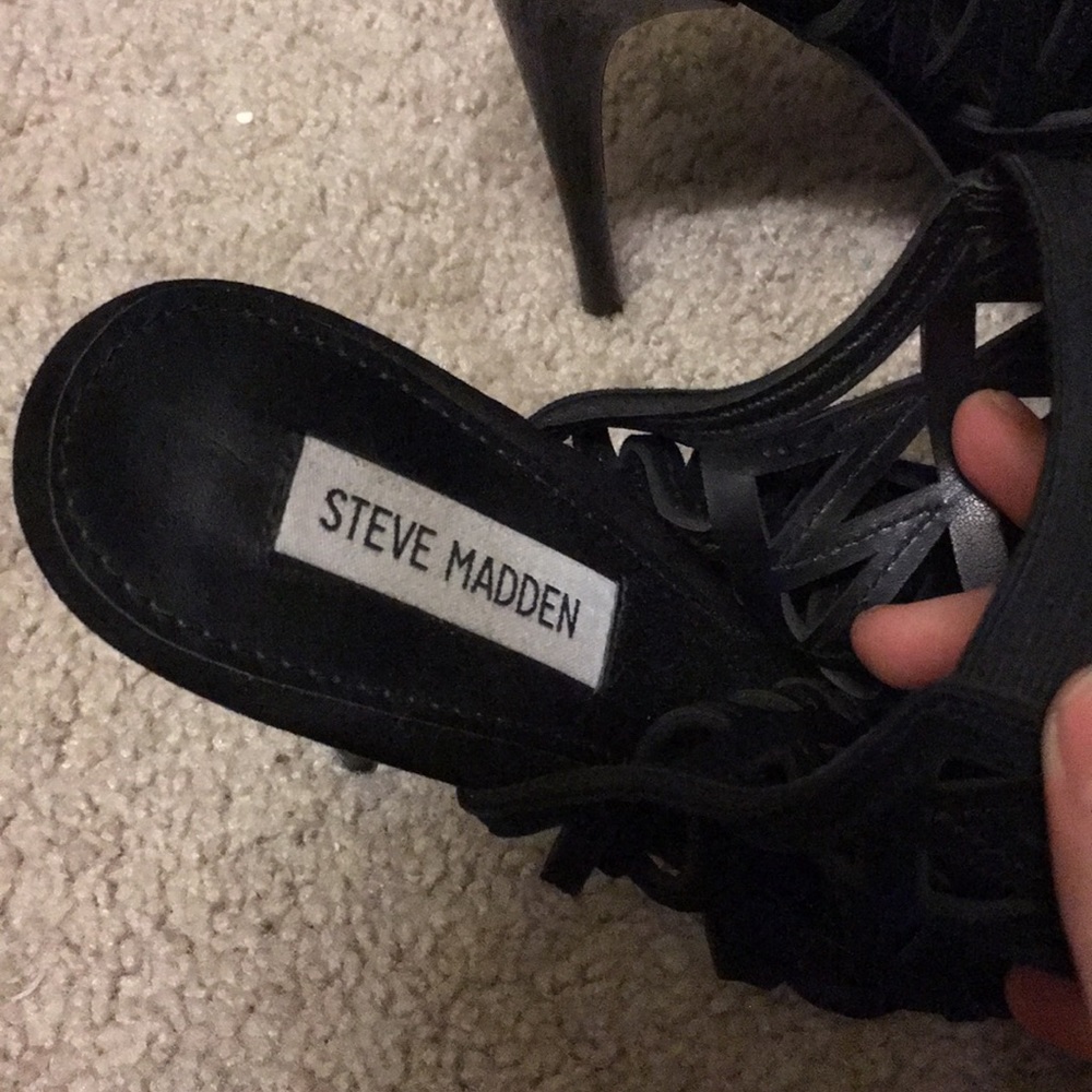 Steve Madden heels - Picture 2 of 3